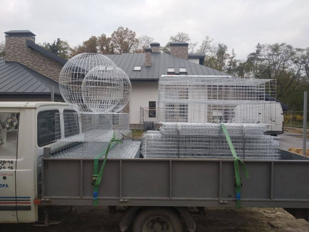 Зварна сітка для будівництва: надійність, універсальність і ефективність